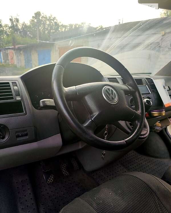 2005 volkswagen transporter