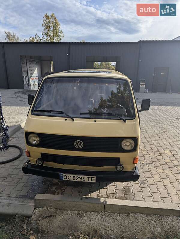 1990 volkswagen caravelle