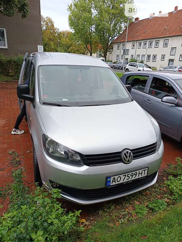 2010 volkswagen caddy
