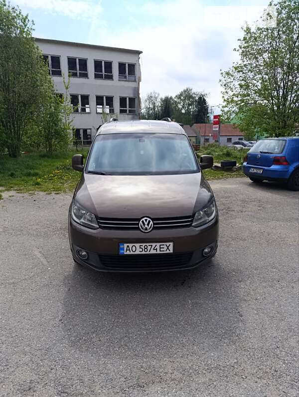 2010 volkswagen caddy