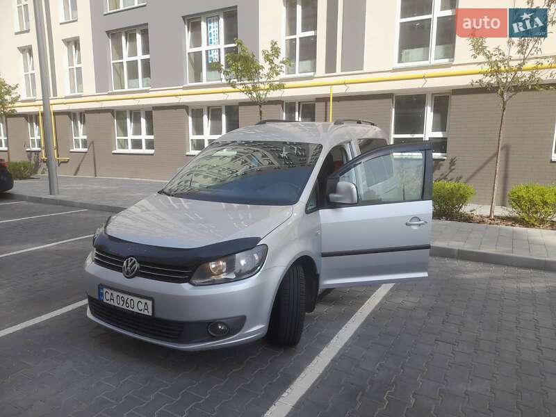 2011 volkswagen caddy