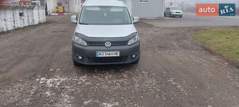 2011 volkswagen caddy