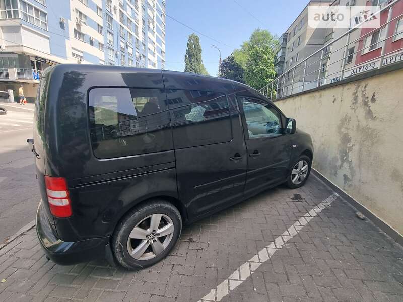 2011 volkswagen caddy