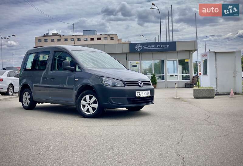 2011 volkswagen caddy