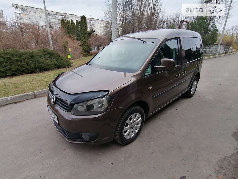 2011 volkswagen caddy
