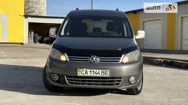 2011 volkswagen caddy