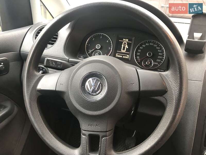 2011 volkswagen caddy