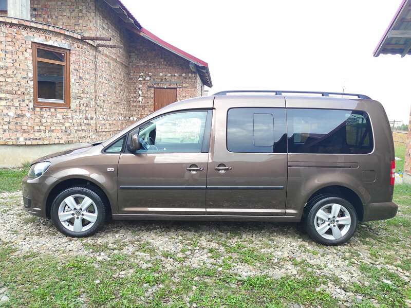 2011 volkswagen caddy