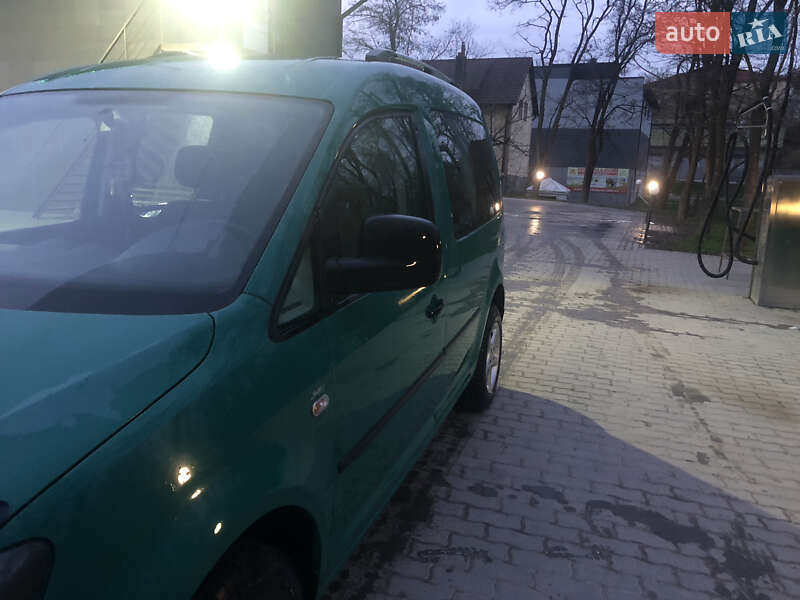 2012 volkswagen caddy