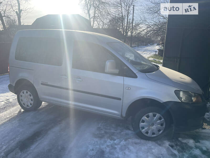 2012 volkswagen caddy