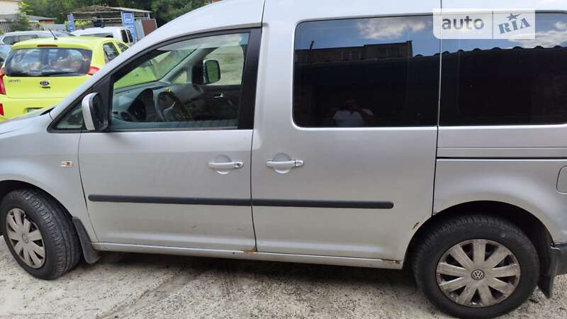 2013 volkswagen caddy