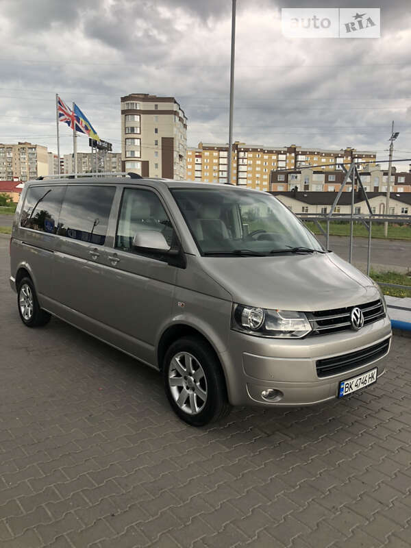 2011 volkswagen caravelle