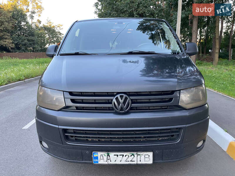 2011 volkswagen multivan