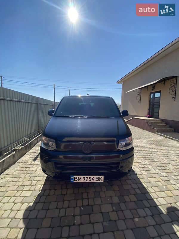 2011 volkswagen caravelle