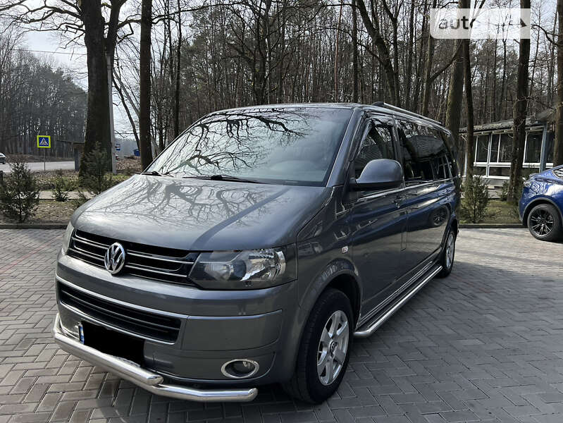 2012 volkswagen caravelle
