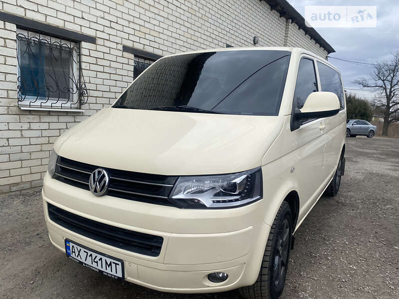 2013 volkswagen caravelle