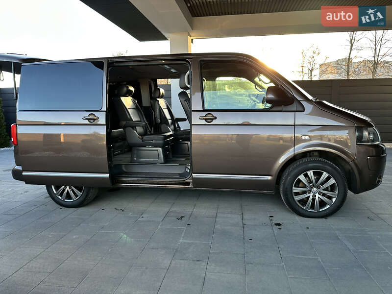 2013 volkswagen multivan-