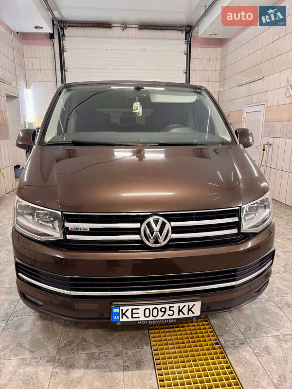 2017 volkswagen caravelle