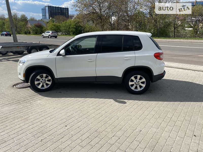 2010 volkswagen tiguan