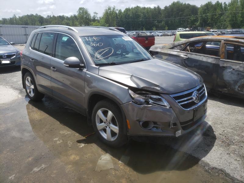 2010 volkswagen tiguan se