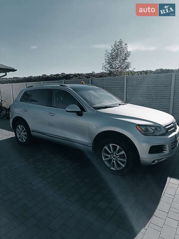 2013 volkswagen touareg