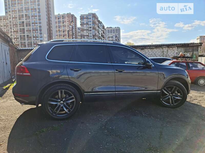 2011 volkswagen touareg