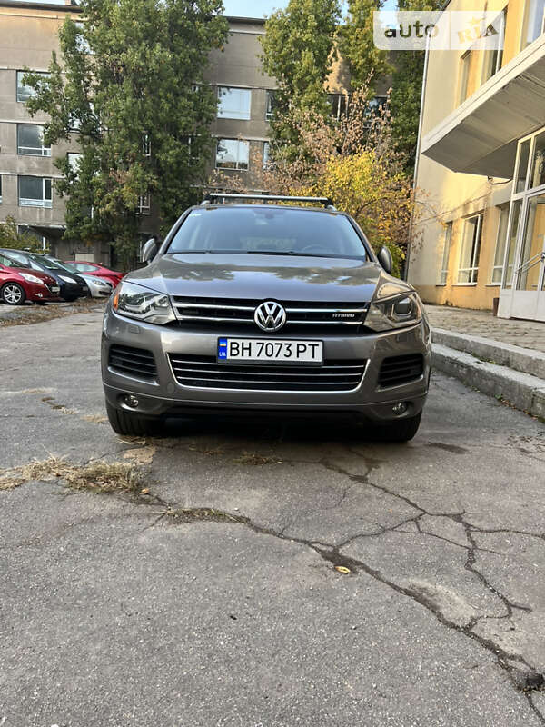2012 volkswagen touareg