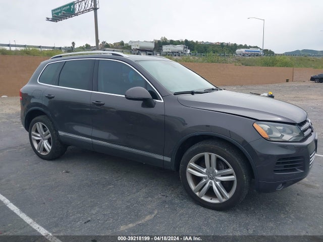 2012 volkswagen touareg