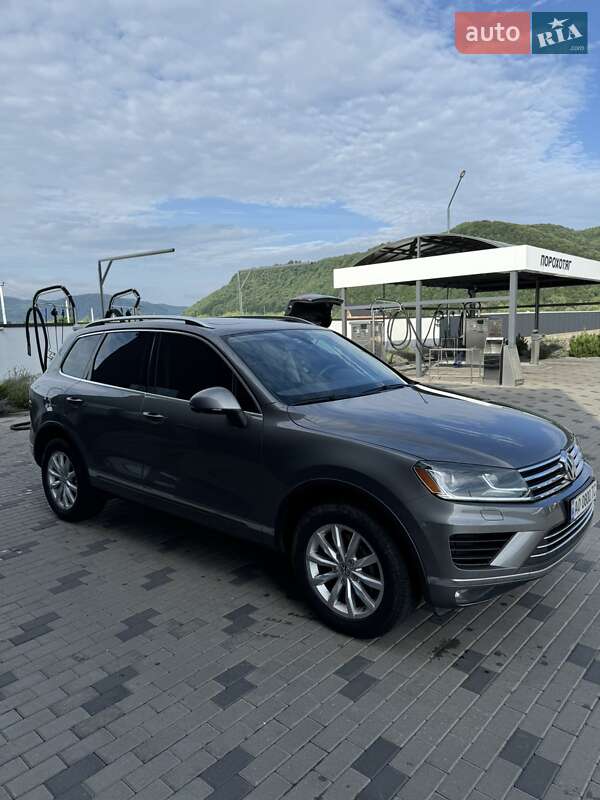 2015 volkswagen touareg
