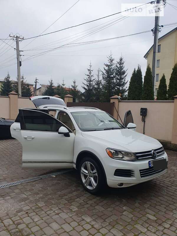 2014 volkswagen touareg