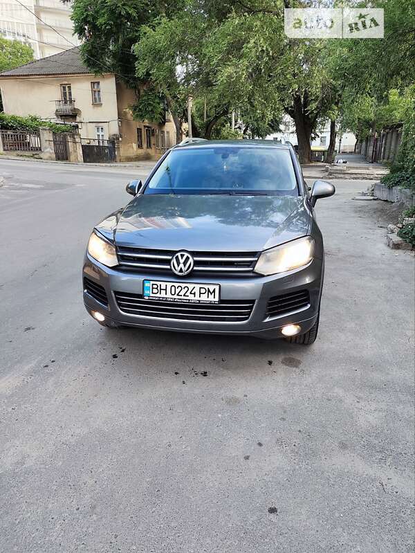 2010 volkswagen touareg