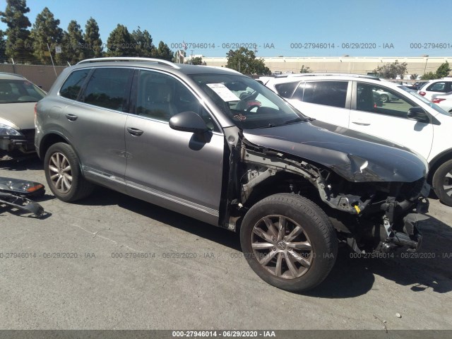 2010 volkswagen touareg