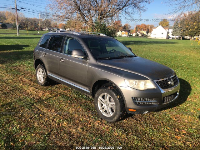 2010 volkswagen touareg
