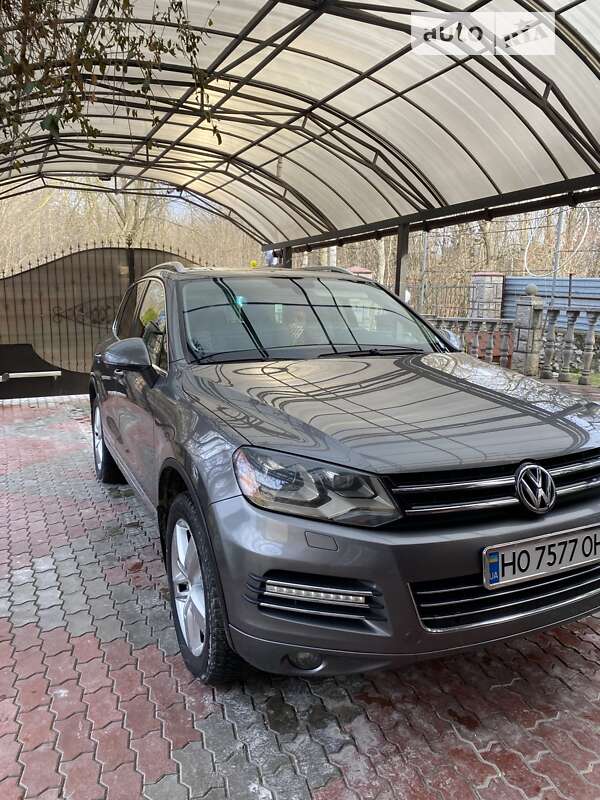 2010 volkswagen touareg
