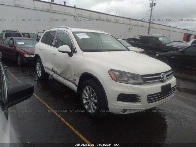 2010 volkswagen touareg