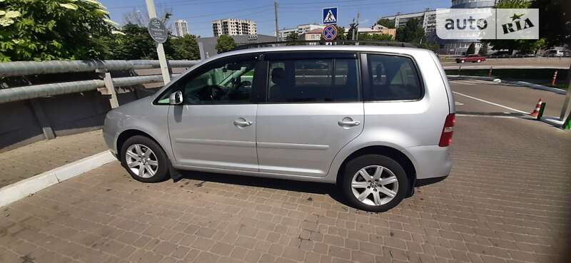 2004 volkswagen touran