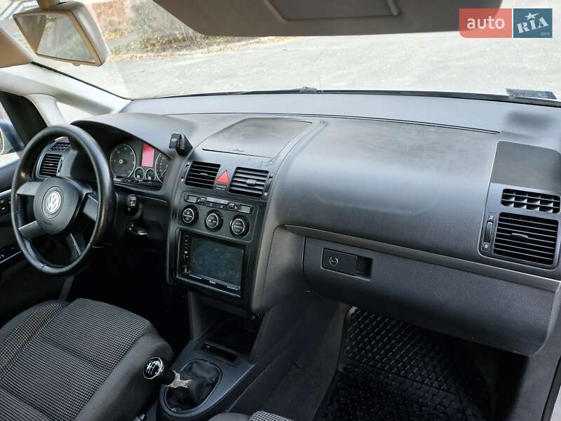 2004 volkswagen touran