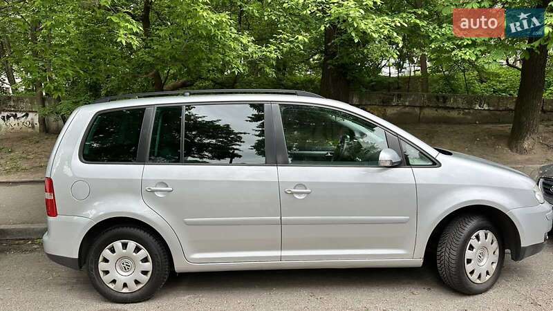 2004 volkswagen touran