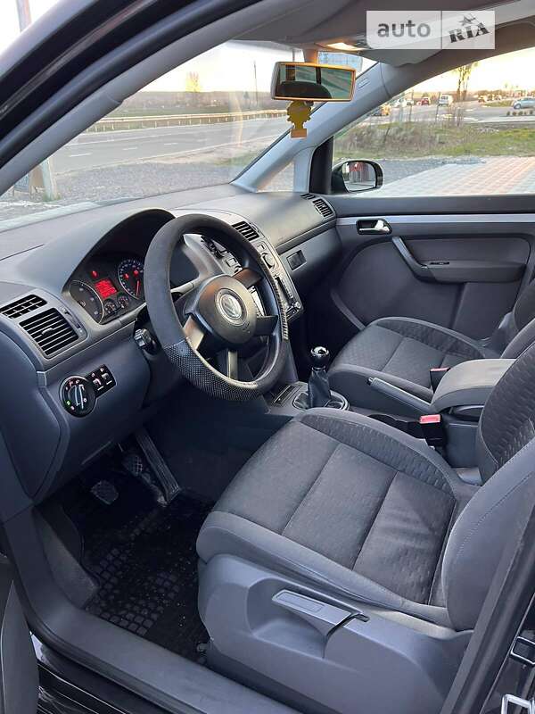 2004 volkswagen touran