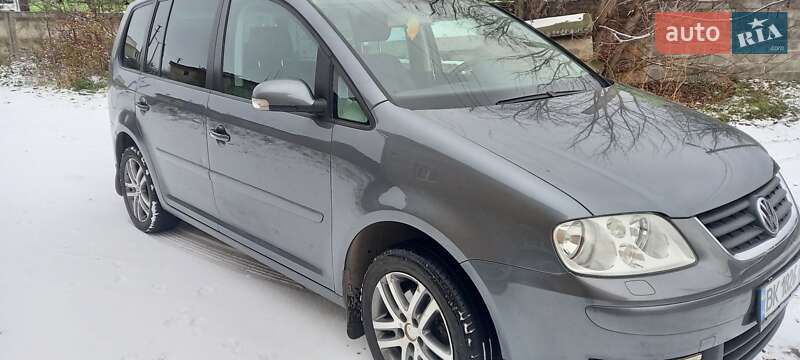 2004 volkswagen touran