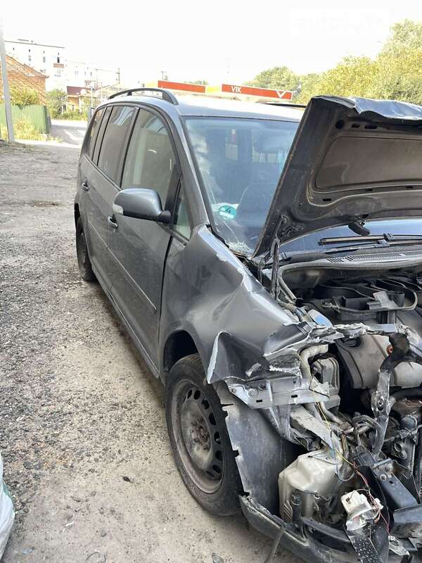 2005 volkswagen touran