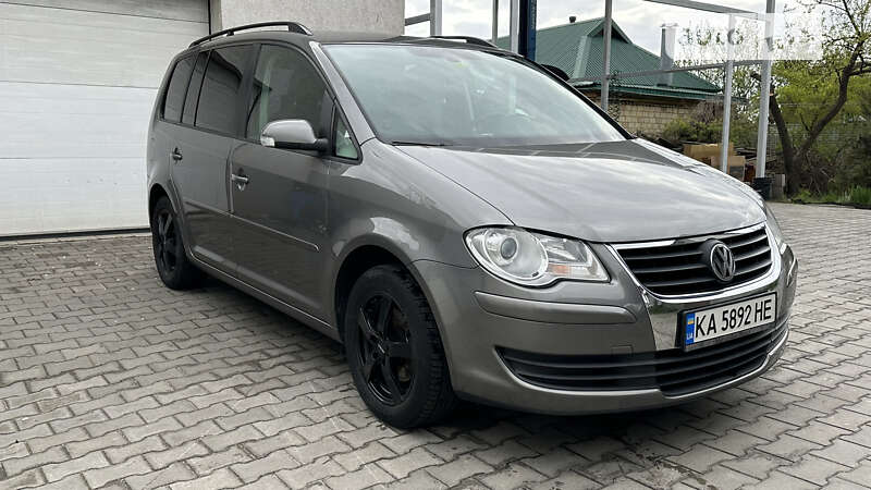 2008 volkswagen touran