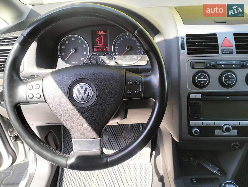 2009 volkswagen touran