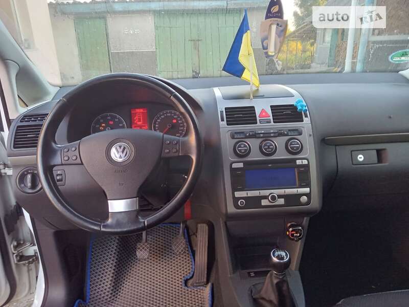 2009 volkswagen touran