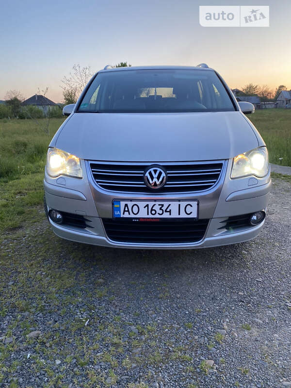 2009 volkswagen touran