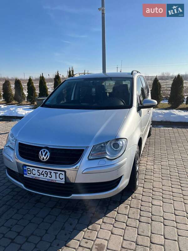 2009 volkswagen touran