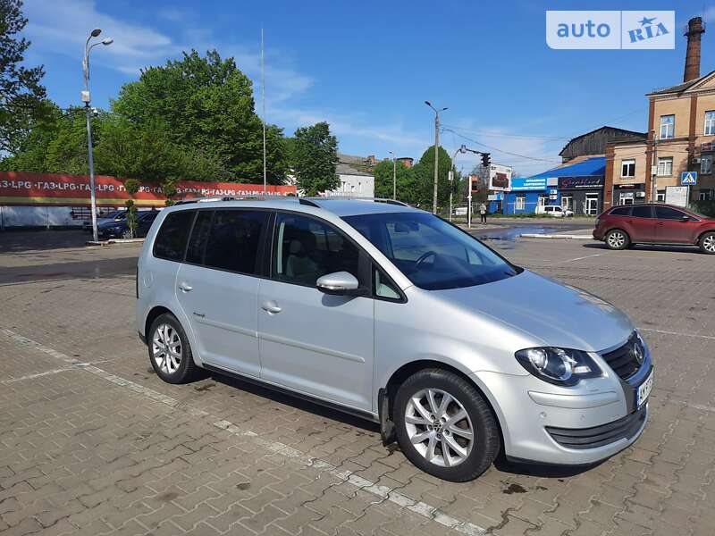 2009 volkswagen touran