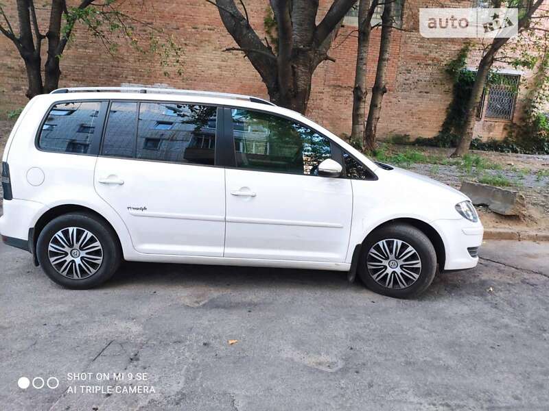 2009 volkswagen touran