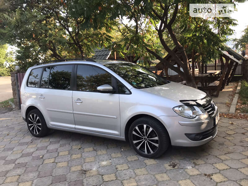 2009 volkswagen touran