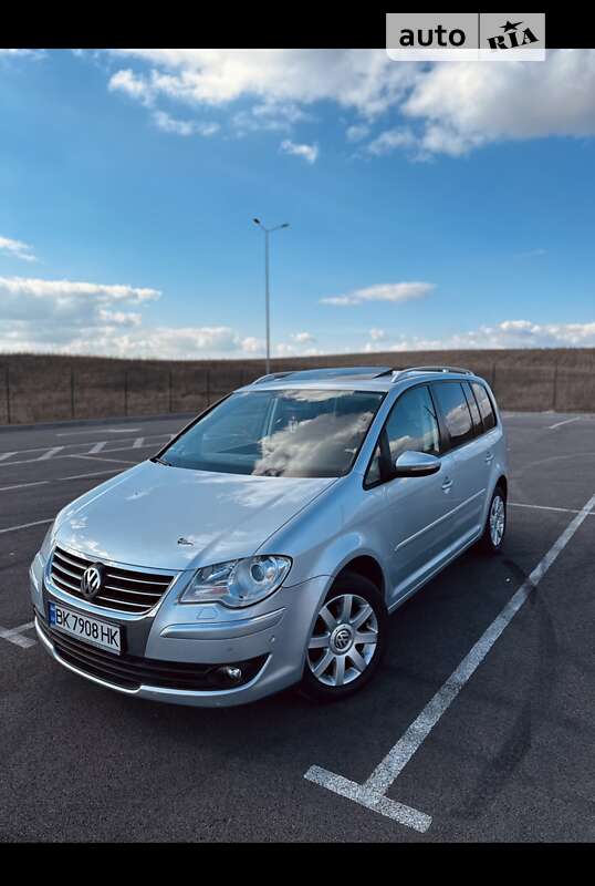 2009 volkswagen touran